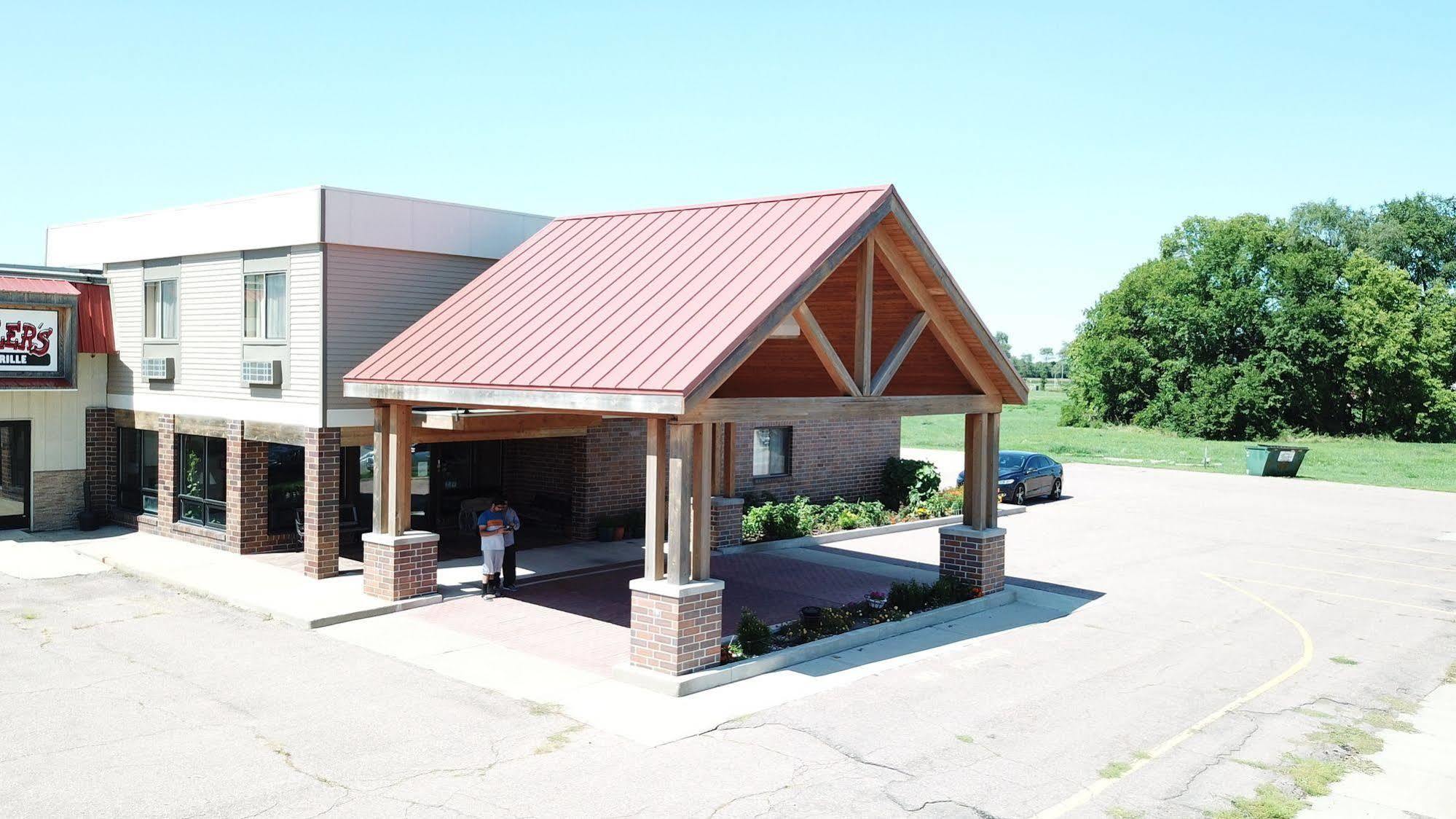 Prairie Inn Vermillion Kültér fotó
